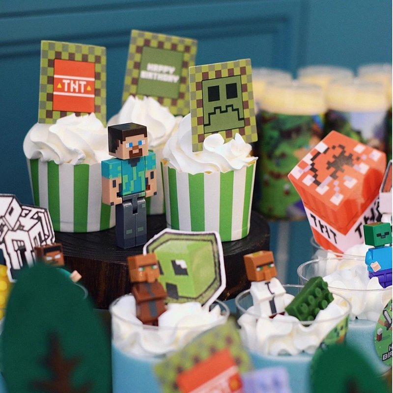 我的世界史蒂夫DIY积木摆件绿色甜品台装饰纸杯蛋糕围边插件推推