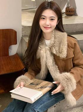 冬季女款短外套仿狐狸毛复古棕加厚拼接毛绒上衣高级设计款