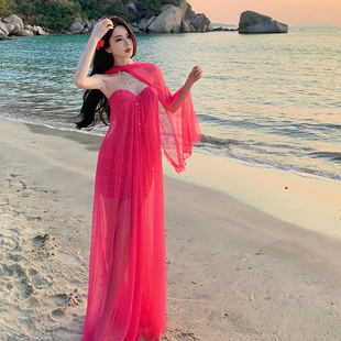 多巴胺度假风玫红色抹胸飘带连衣裙女海边拍照绝美气质仙女长裙子