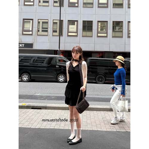 Plmmbse 2250/05/28 20:00 轻盈少女 精纺ZOMa细支边全毛双层薄花