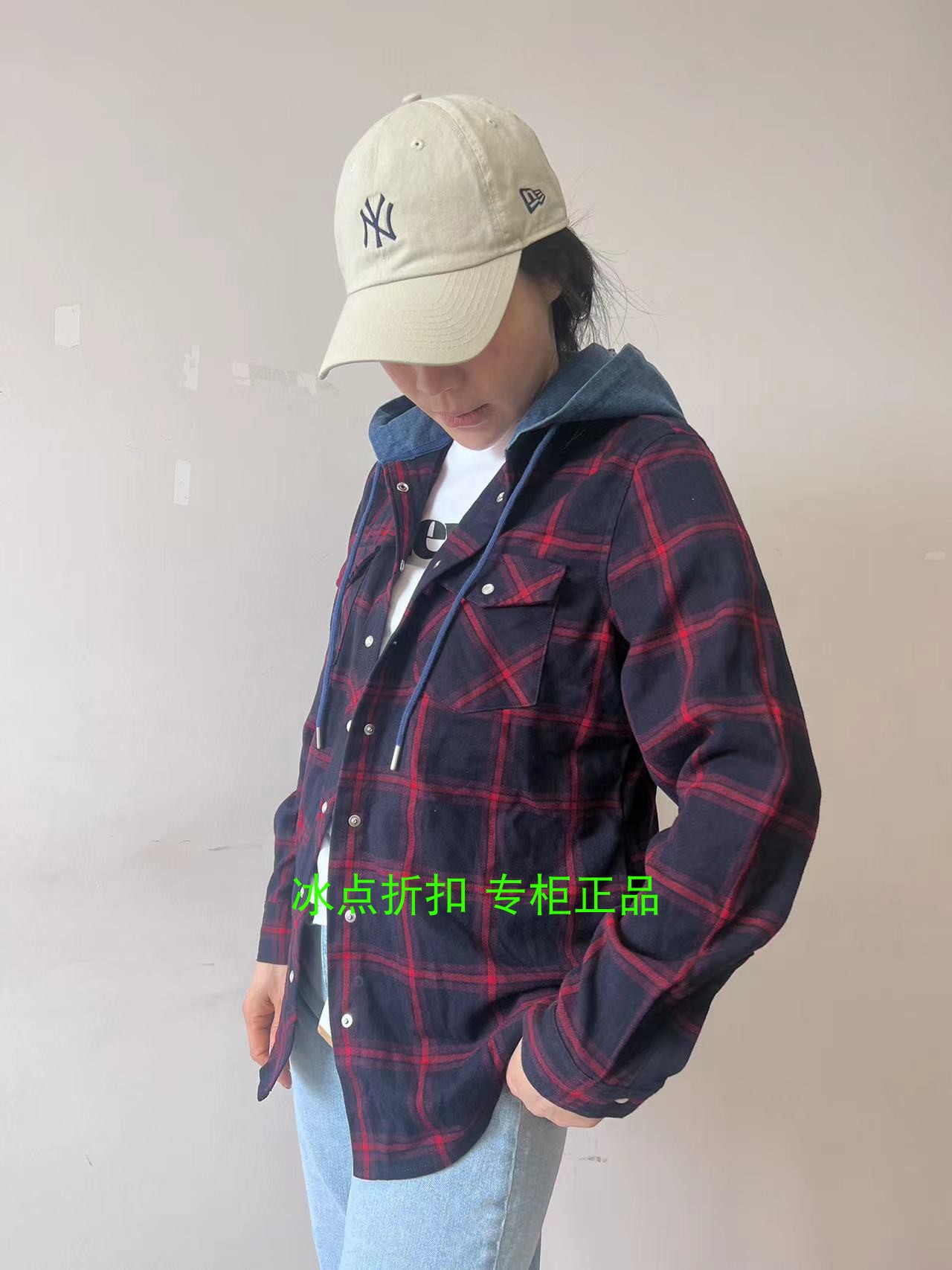 levis专柜正品女士连帽格子衬衫