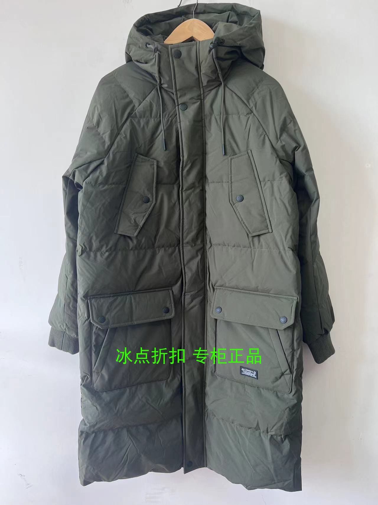 Levis连帽休闲长款羽绒服