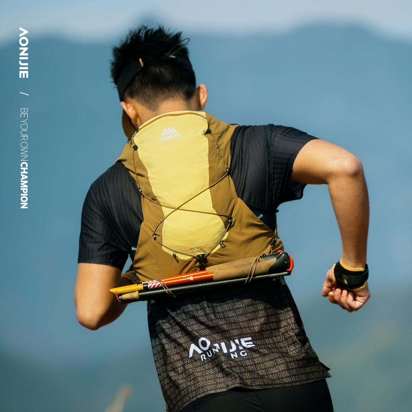 奥尼捷勃朗峰系列12越野跑背包男女户外运动水袋包背囊专业跑山包