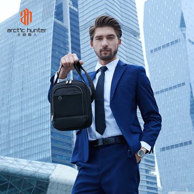 北极猎人斜挎包涤纶简约