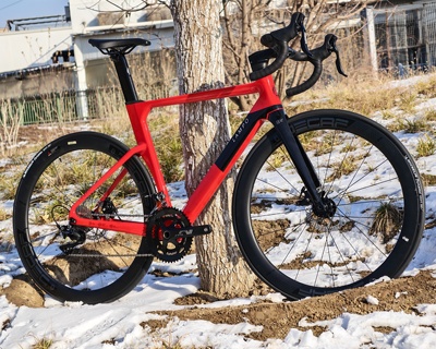 老刘只懂车lampo碳纤维公路车22速线碟刹车碳纤维车架碳纤维轮组