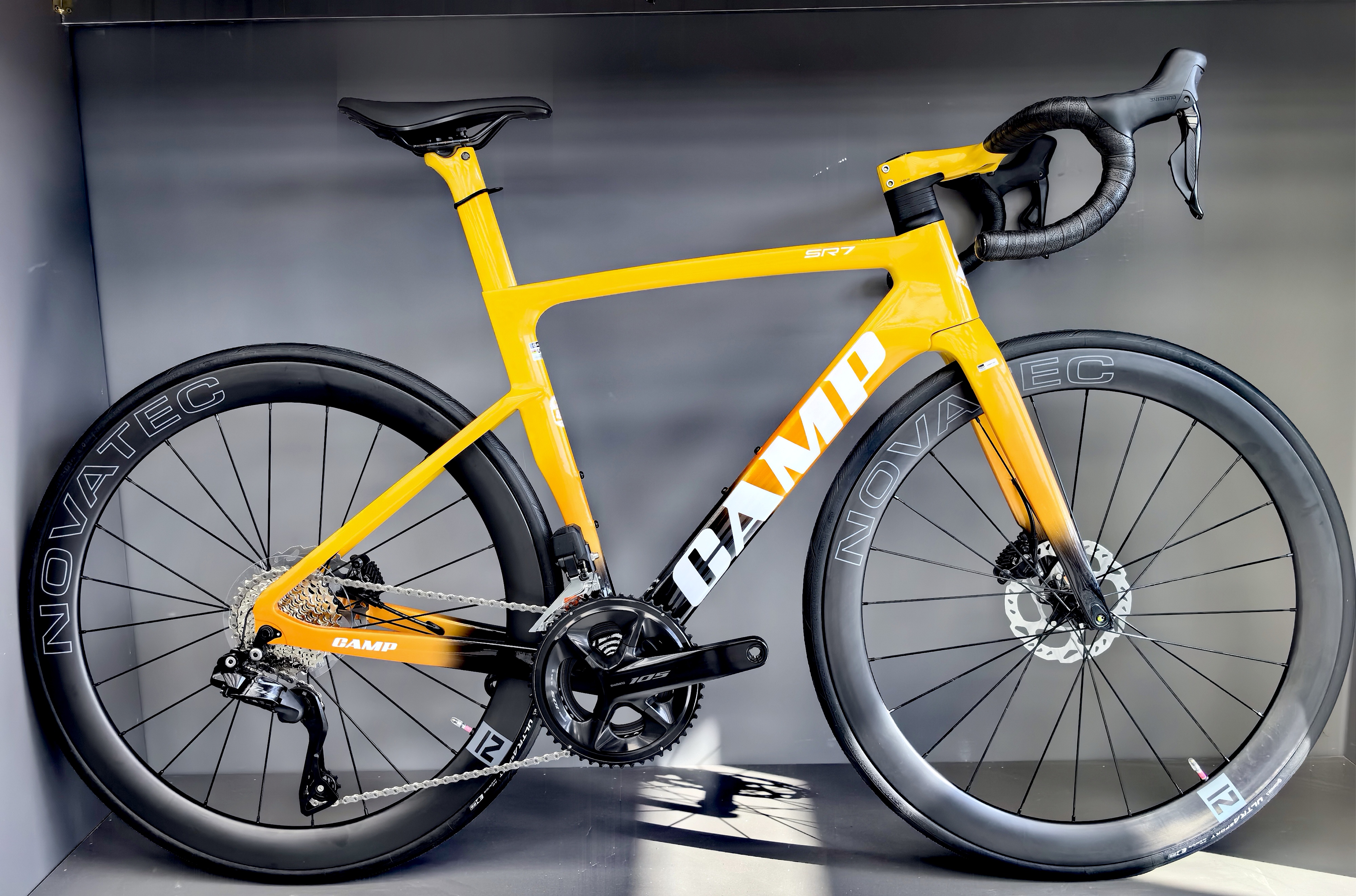 碳纤维公路车Camp坎普SR7电变