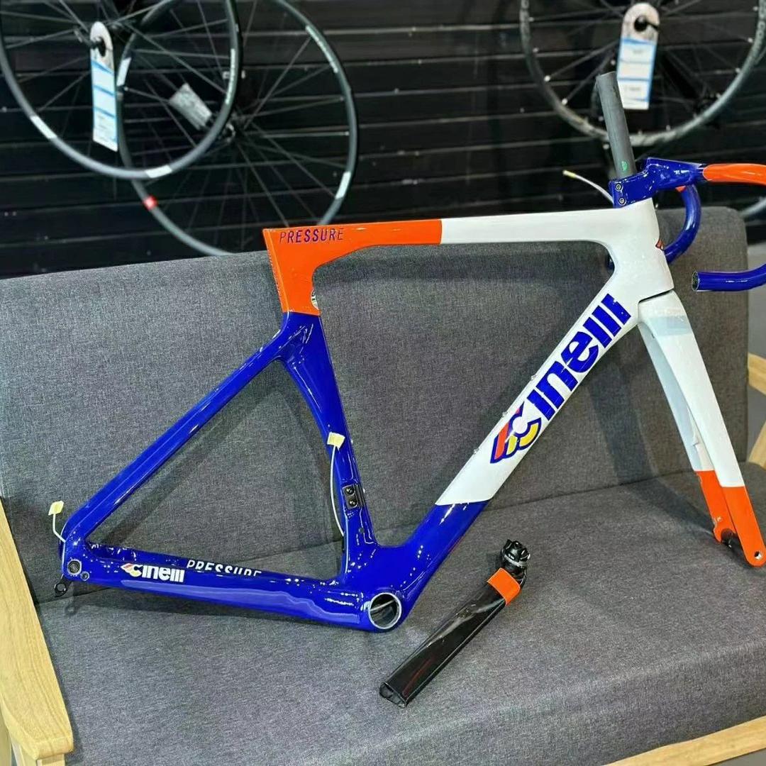 意大利Cinelli RPESSURE旗舰气动碳纤维公路车车架一王四后之一