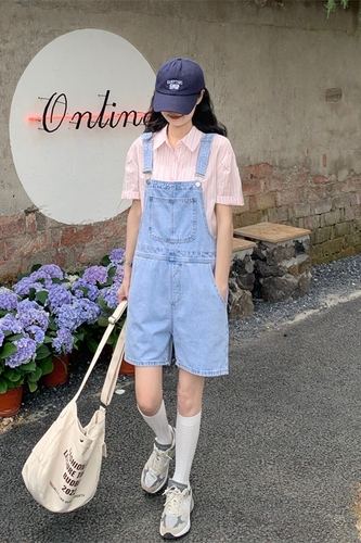 Aging denim suspenders women's 2022 new summer design sense of minority versatile loose shorts