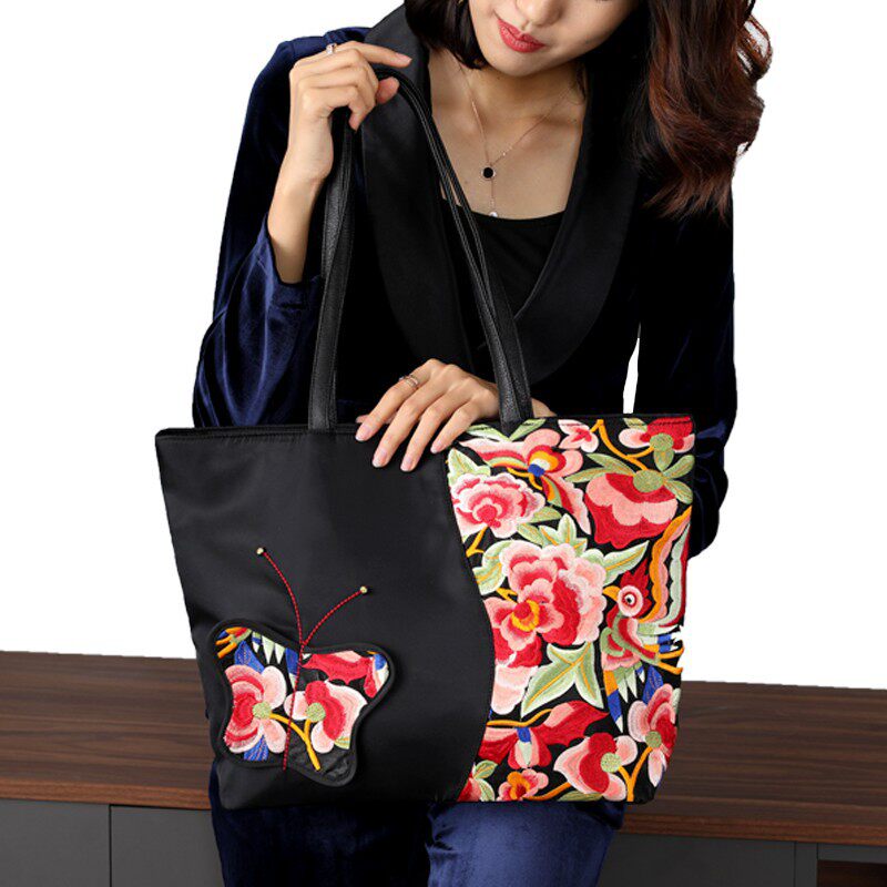 民族风刺绣包包女包大容量托特包2026新款简约单肩包大时尚妈咪袋