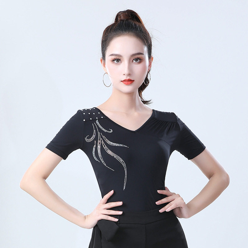 摩登舞服装烫钻短袖上装女舞蹈国标舞练功服拉丁舞上衣女新款夏季