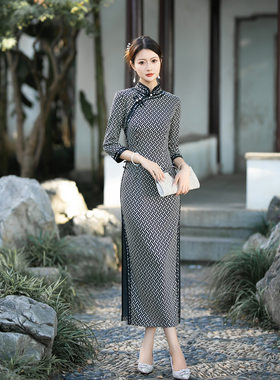 女旗袍秋冬装长袖保暖连衣裙中年妈妈年轻洋气日常礼服大码中国风