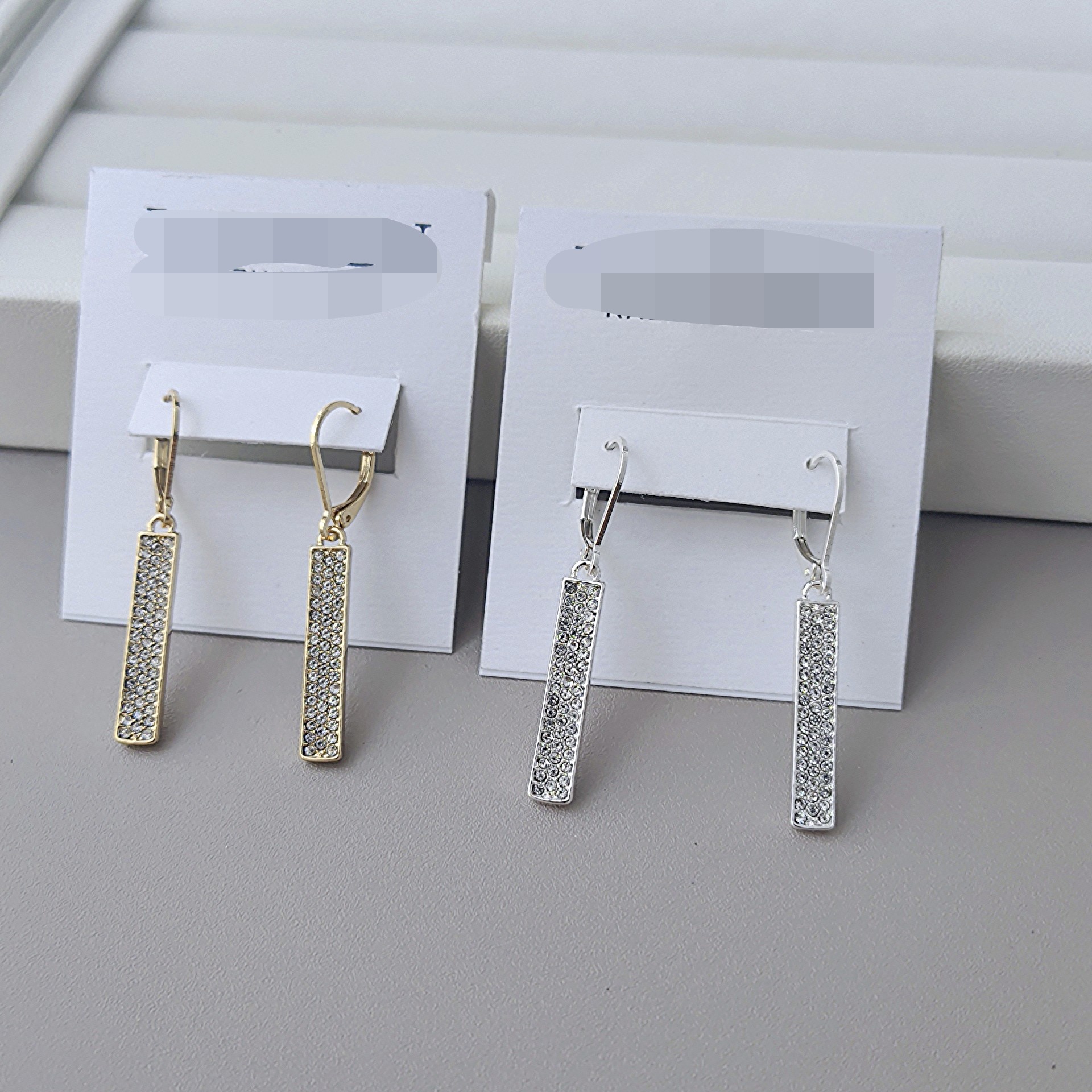 欧美品牌出口余量logo小众家设计镀金镶嵌水钻日常气质百搭耳环女