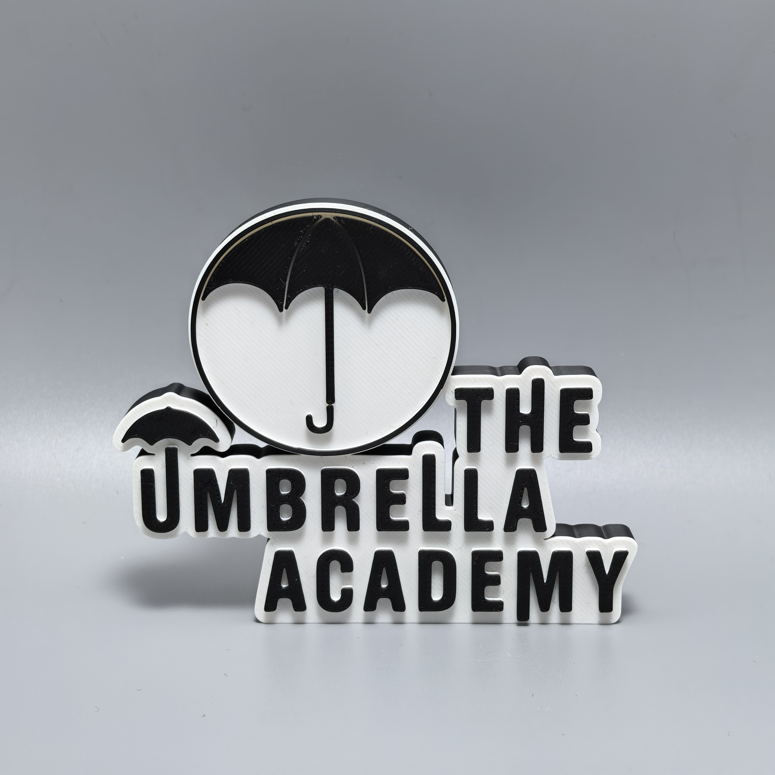 伞学院标志立牌美剧周边摆件3D打印创意模型高颜值桌面装饰冰箱贴,模玩/动漫/周边/娃圈三坑/桌游,动漫徽章/立牌,淘宝优惠券,粉丝福利购,淘宝优惠卷