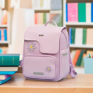 托米约翰T09耐脏轻便减负护脊1-4年级新款小学生书包英伦大容量