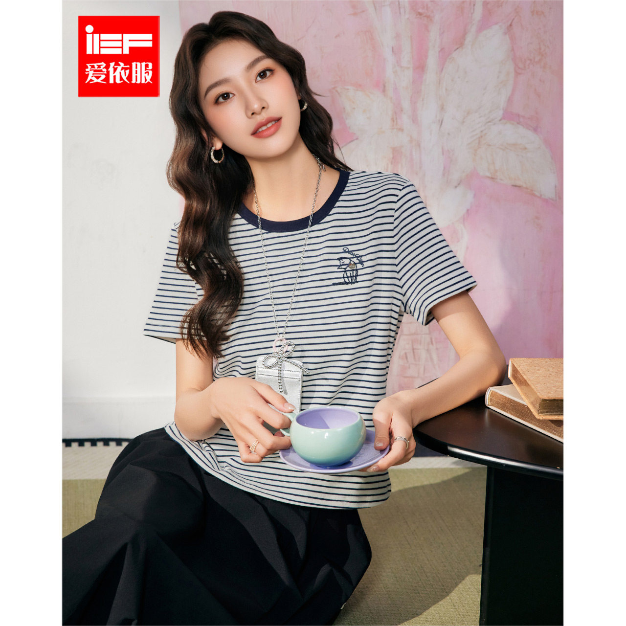 IEF/爱依服短袖上衣2026春季新款韩系减龄休闲少女风条纹显瘦T恤