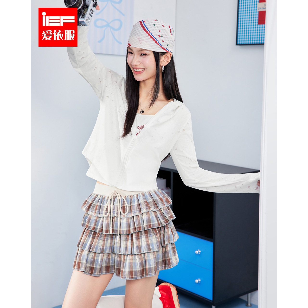 IEF/爱依服2026夏秋新款美式时尚休闲运动风吊带开衫两件套上衣图片