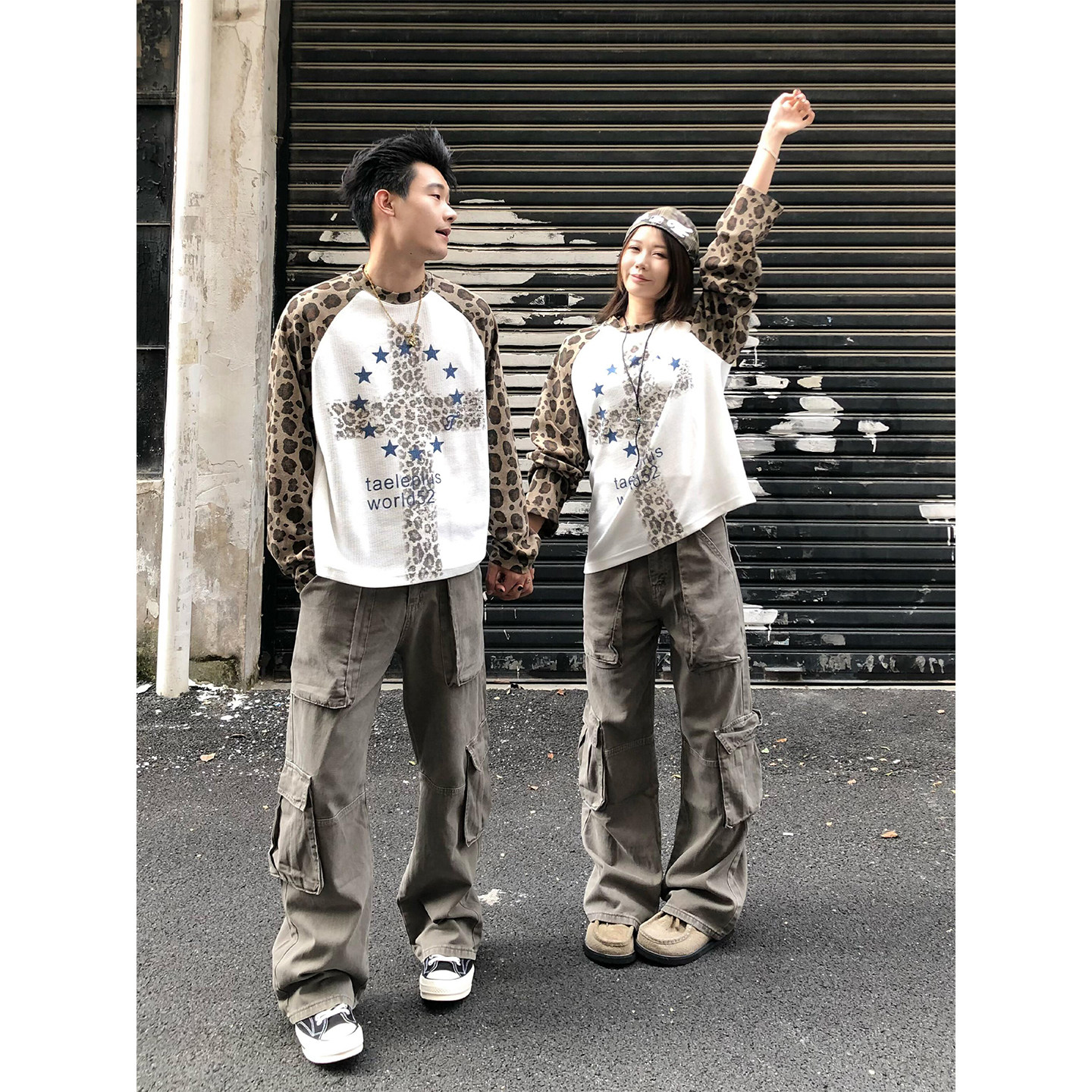 高街美式豹纹插肩袖t恤男女早秋新款星星印花撞色拼接轻亚上衣y2k