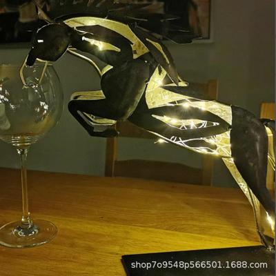 新品Horse Sculpture马到成功创意金属雕塑铁艺桌面摆件