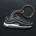 Max 97：1