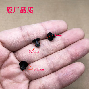 适用尼桑日产劲客逍客轩逸骐达天籁奇骏车门边密封胶条小卡子卡扣