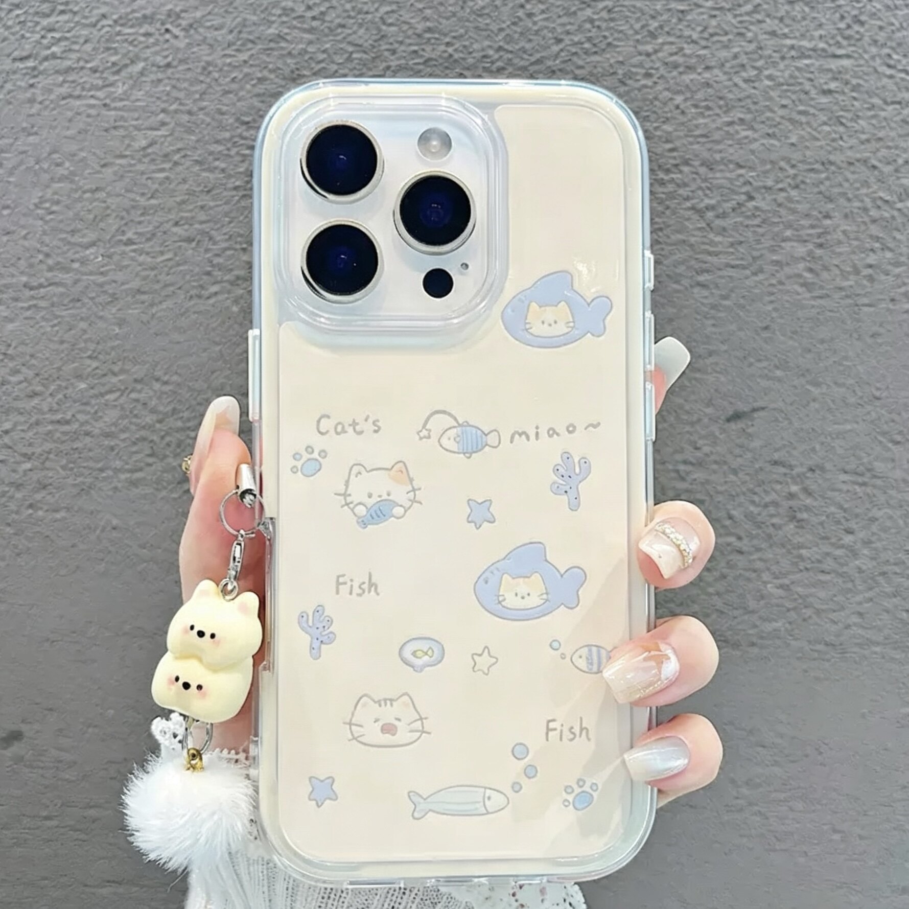 奶白可爱小猫吃鱼苹果手机壳透明防摔带毛球挂件ins风卡通软壳镜头保护套适用于iPhone小米华为oppovivo图片