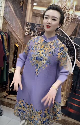 高品质立领中国风盘扣三宅褶皱连衣裙女宽松七分袖裙子RNWV6ZU037