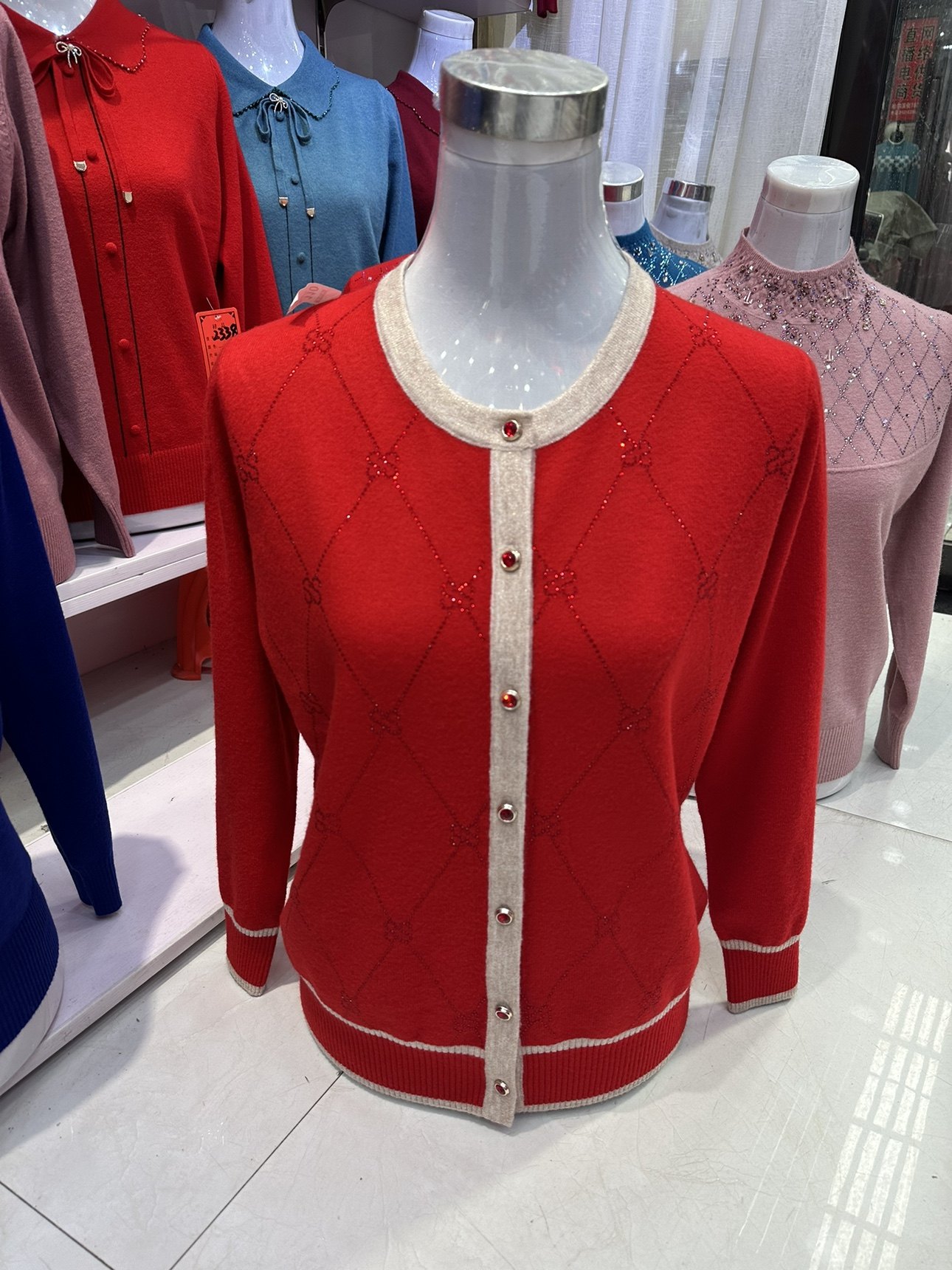 中老年妈妈装秋冬季新款外套圆领针织开衫女本命年大红色毛衣长袖,女装/女士精品,毛针织衫,淘宝优惠券,粉丝福利购,淘宝优惠卷