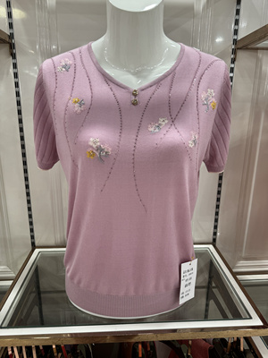 品牌折扣~换季清仓捡漏！母亲节妈妈短袖中老年女装夏装含蚕丝t恤