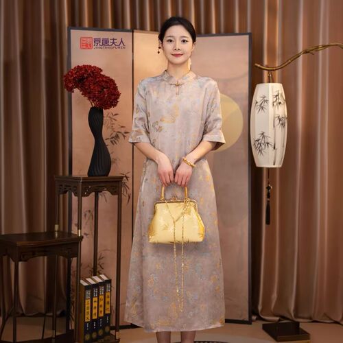 2025新款夏季重磅花萝白月光香云纱连衣裙新中式国风水滴领连衣裙