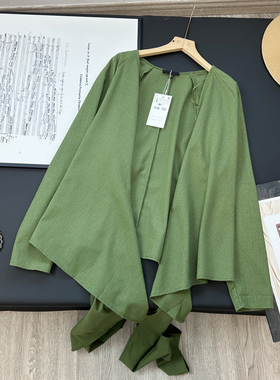 走戏班牙D 老钱风~设计感V领交叠棉麻绿色衬衫垂感宽松披肩开衫女