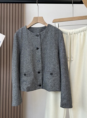 禾y料~！柜5K+格雷系灰色羊毛混纺圆领花呢小香短款夹克外套上衣