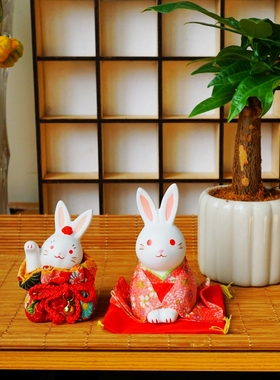 日本招财福袋兔子陶瓷摆件