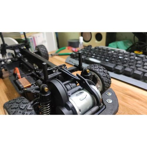 【议价产品】田宫xv01碳纤维配件,前蝴蝶架上的电机线卡槽,预留了