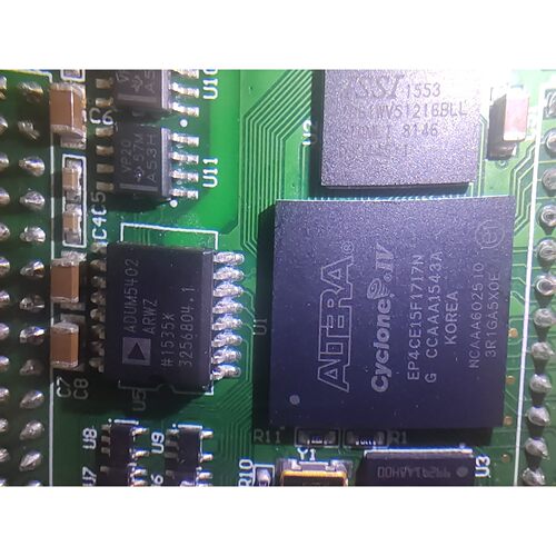 【议价产品】EP4CE15F17I7NG    IS61WV51216B询价