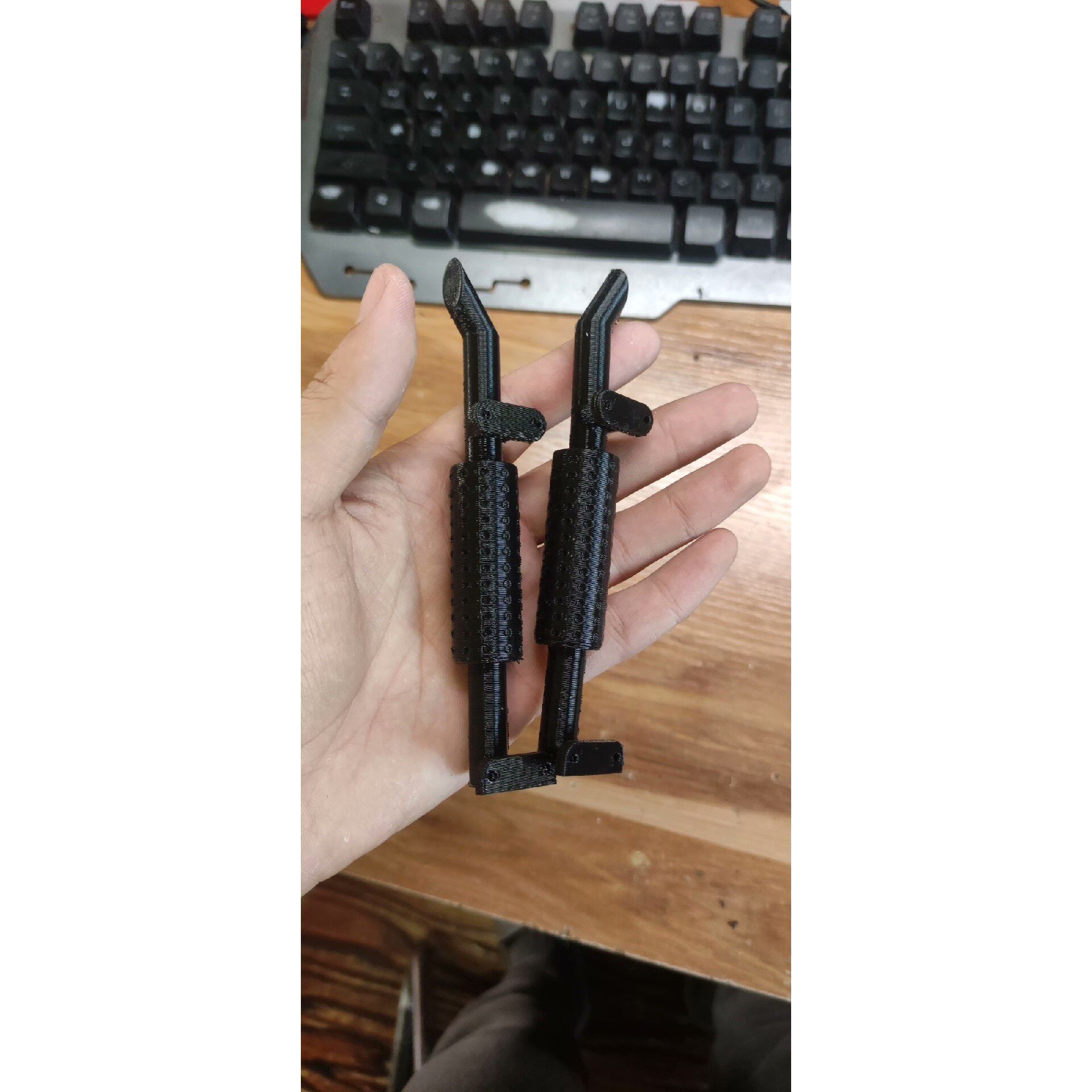 【议价产品】rc模型车配件烟筒,适用于攀爬车,攀爬卡车,带固定座,