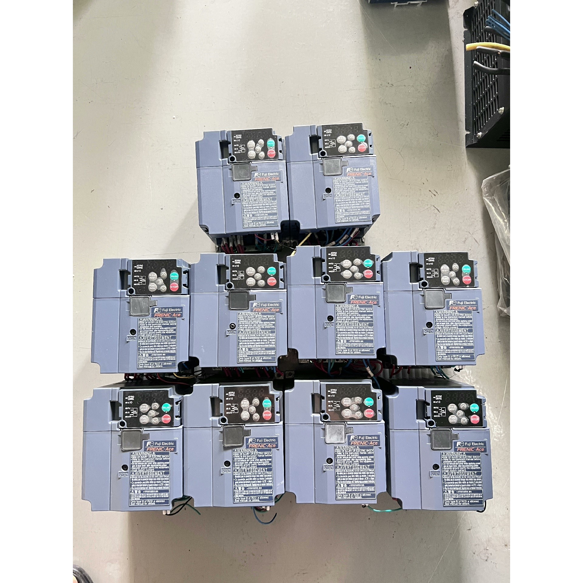 【议价产品】FRN0004E2S-4C  富士变频器,1.5KW 380询价
