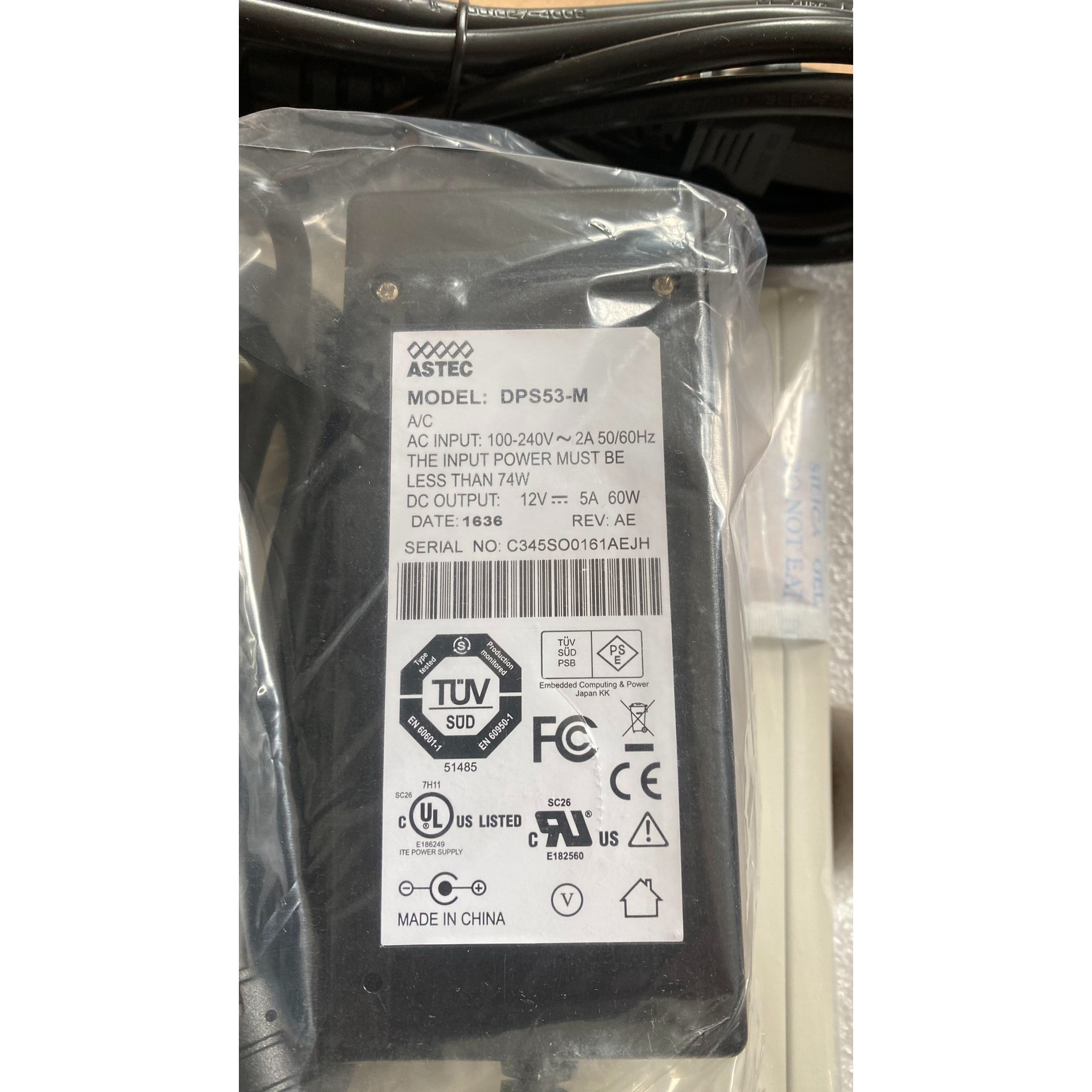 【议价产品】ASTEC DPS53-m泰克充电器 12V/5A 出售泰克询价