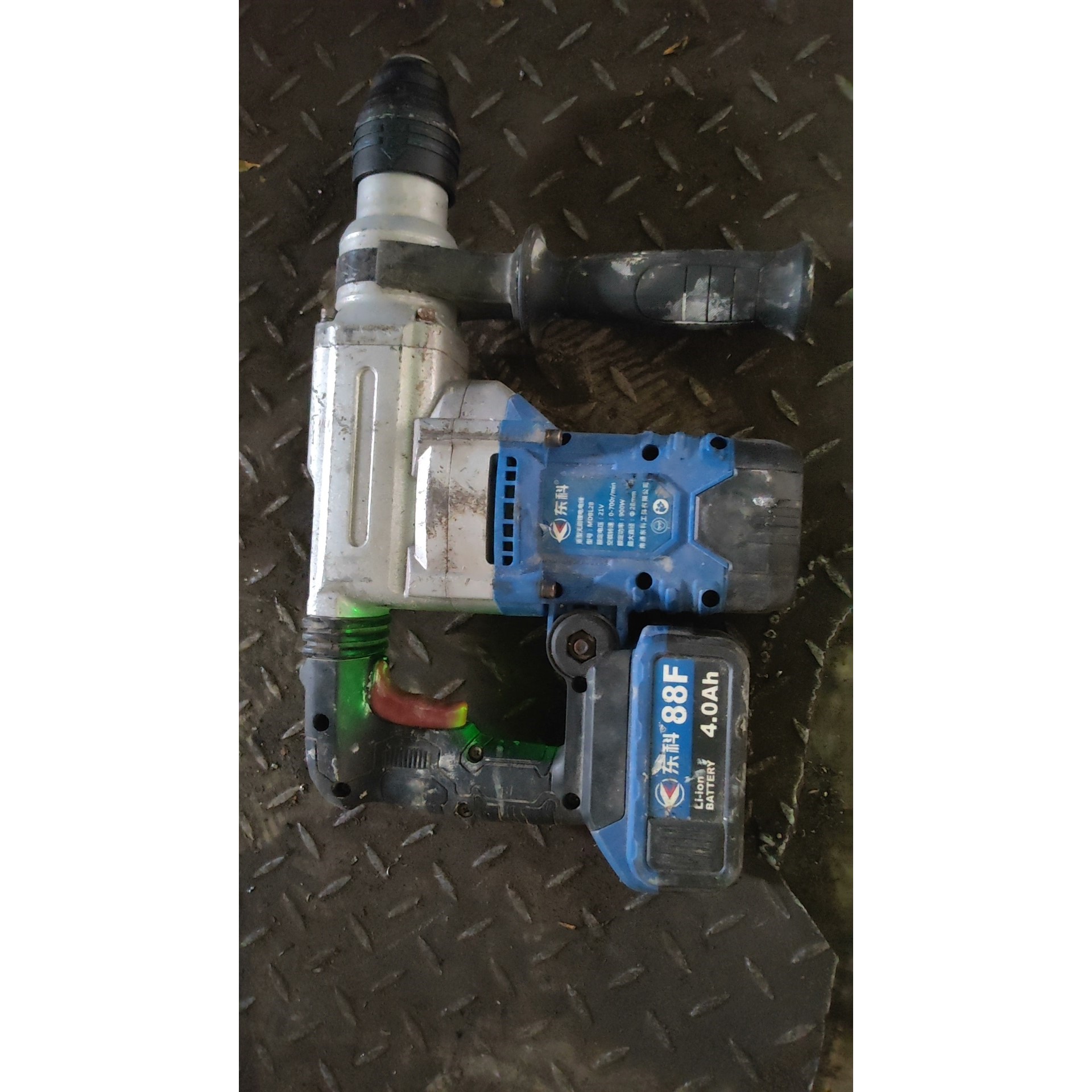 【议价】重型无刷锂电电锤  买的新的公司用了没几次  不用了  特