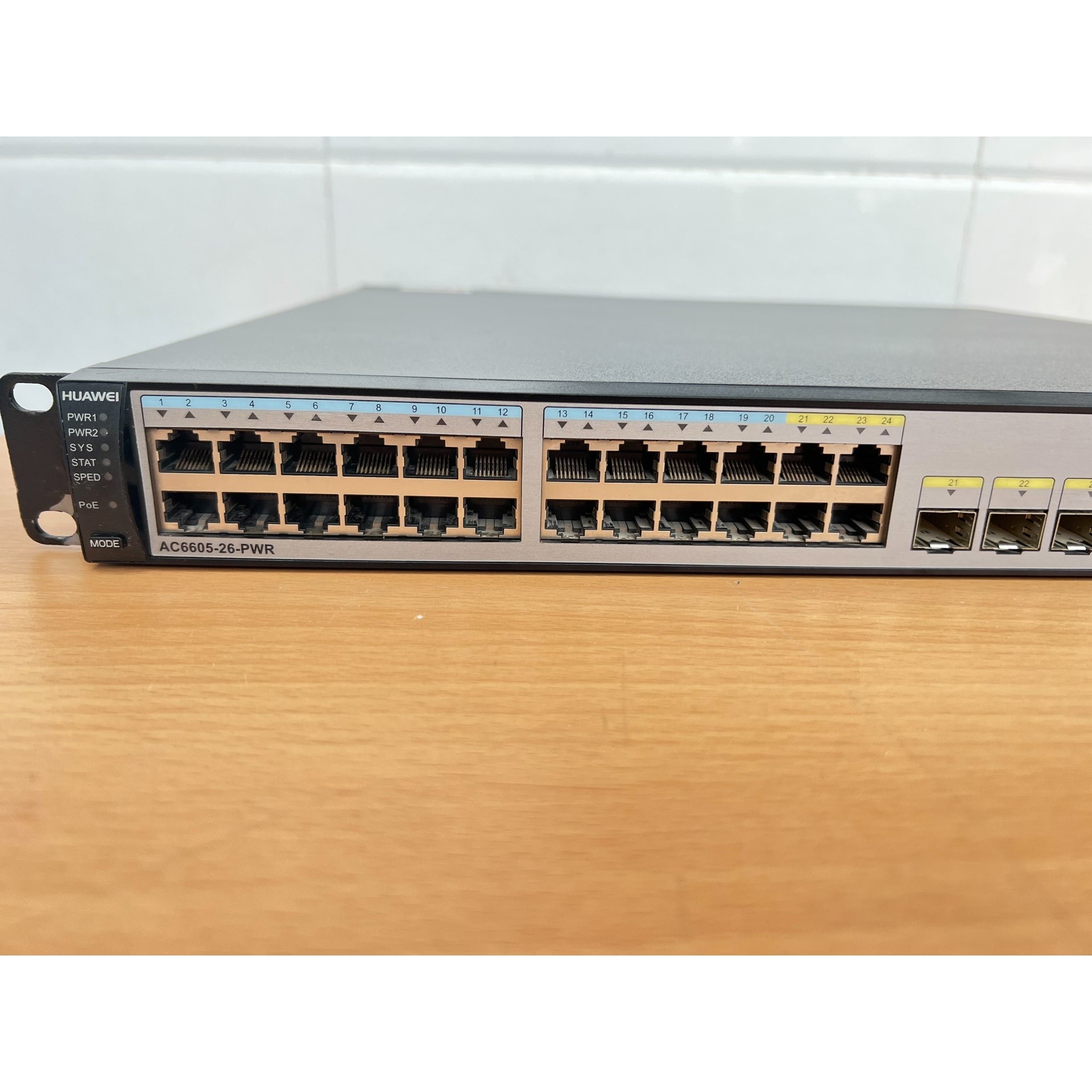 【议价产品】无线AC控制器AC6605-26-PWR 24口千兆网口?4询价