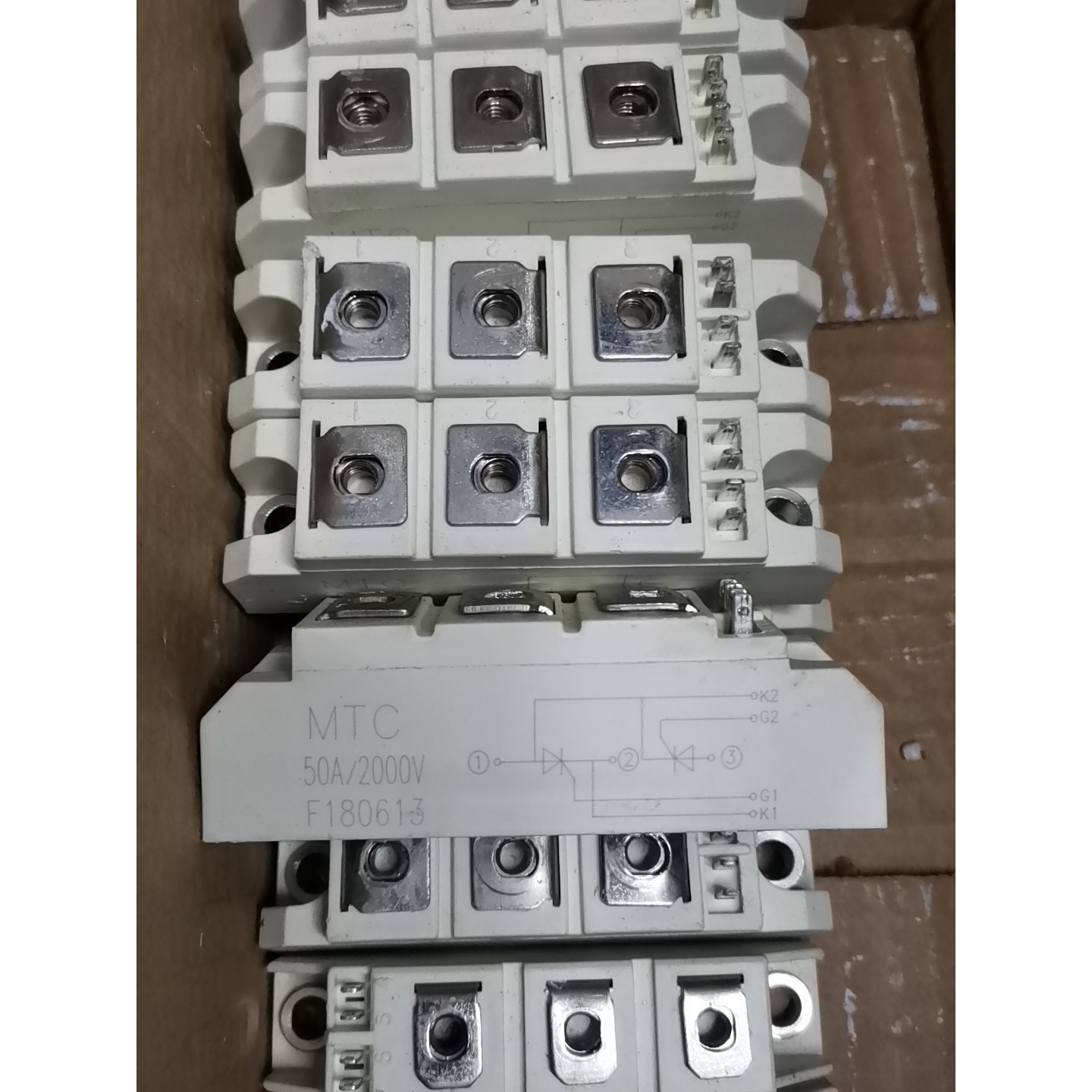 【议价产品】MTC50A/2000V 有12个,可控硅模块,一手拆机成色询价