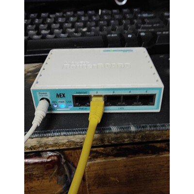 【议价产品】自用闲置 MikroTik RB750Gr3询价