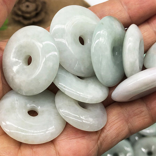 糯种缅甸翡翠男女款挂件珠宝玉石