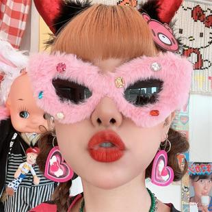 芭比Barbie同款 粉色多巴胺搞怪拍照太阳镜 毛绒带钻猫眼墨镜女夏季
