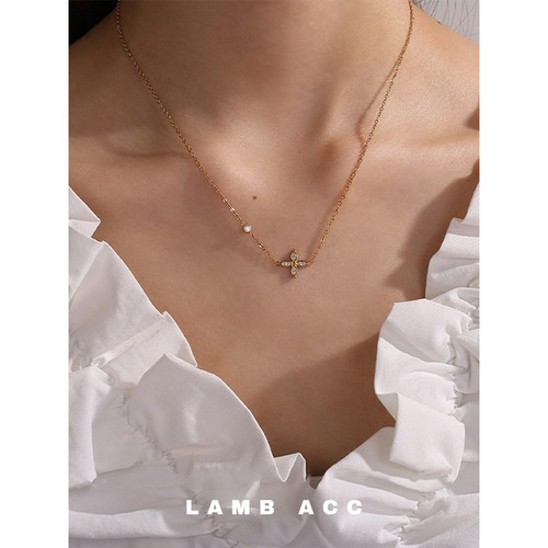 LAMB ACC 四叶花契 简约精致四叶草锆石不掉色项链锁骨链