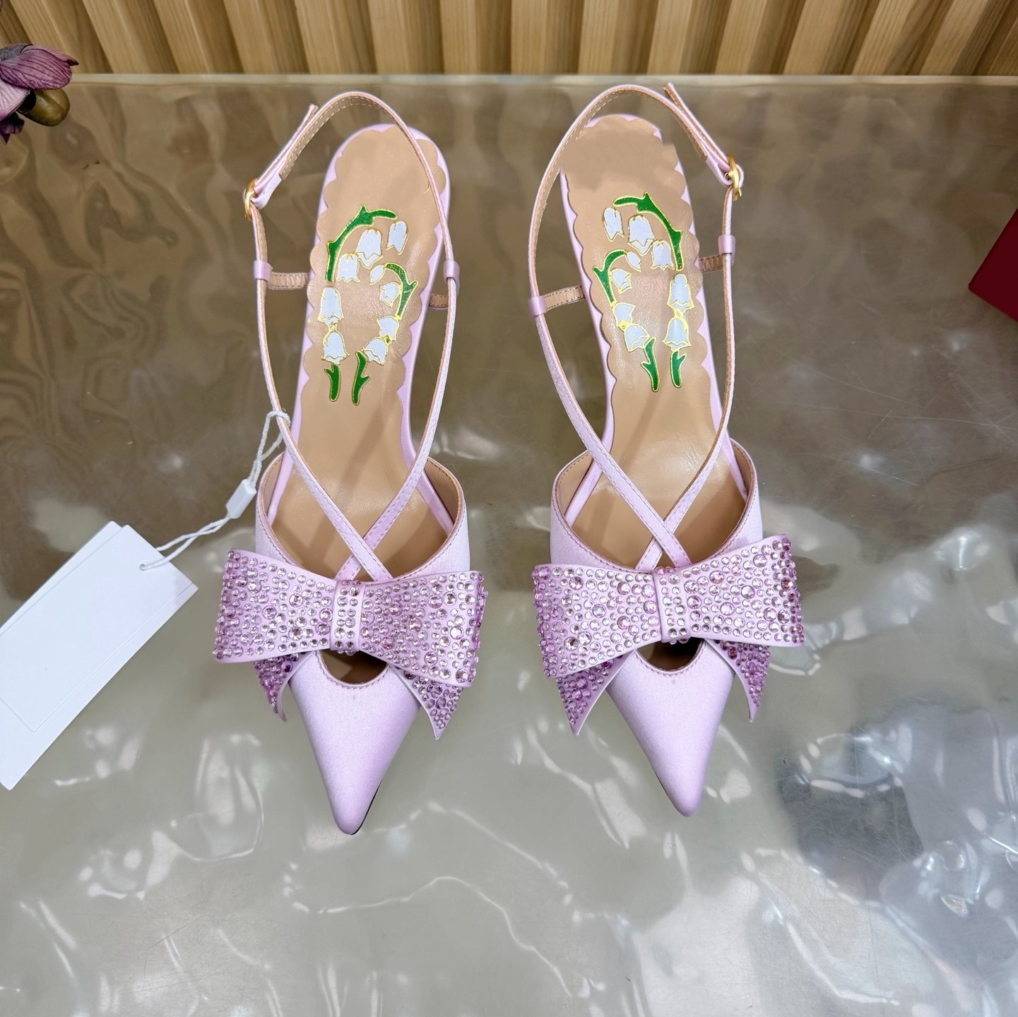 和高端定制版欧美风2026新款圆头粗跟金属铆钉机车走秀女靴