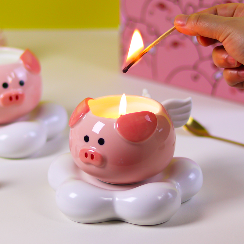 萌趣小飞猪香薰蜡烛礼盒生日礼物