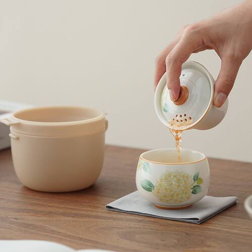 陶瓷旅行轻饮快客杯功夫茶具整套盖碗户外便携式车载茶杯带茶盒