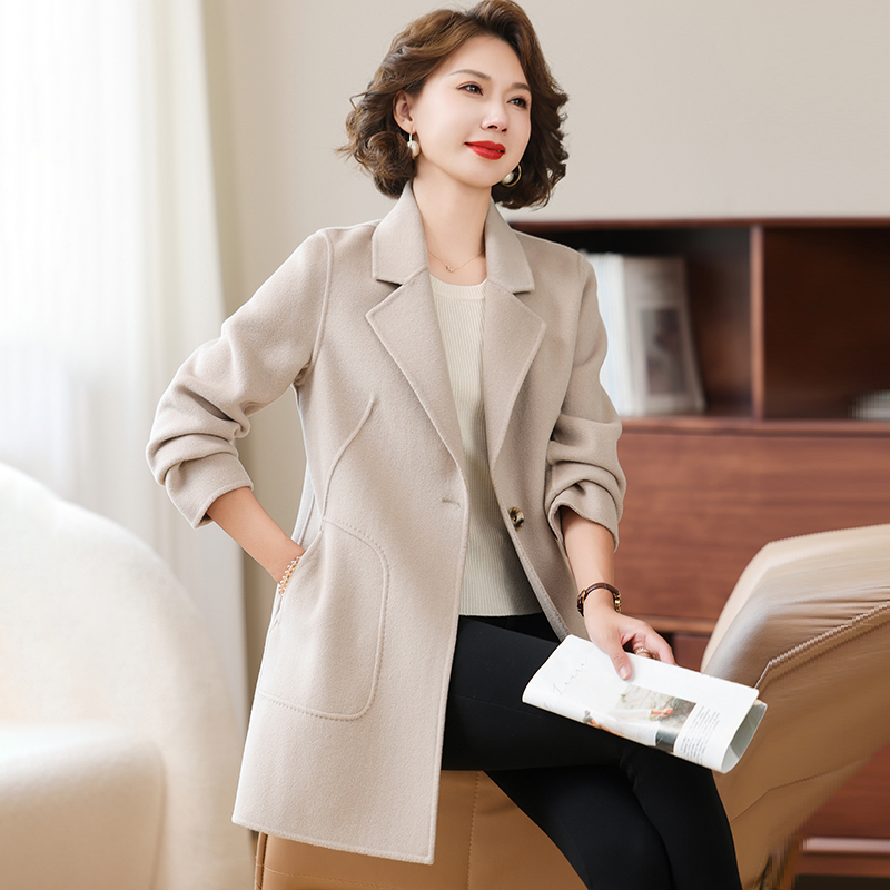 卡若维娅高端全羊毛呢外套女中长款秋冬呢子修身双面呢零羊绒大衣