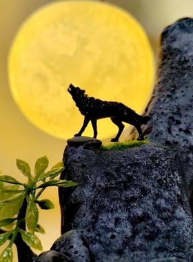 狼摆件狼摆件招财领头狼摆件客厅办公室茶桌装饰家工艺品手工微缩