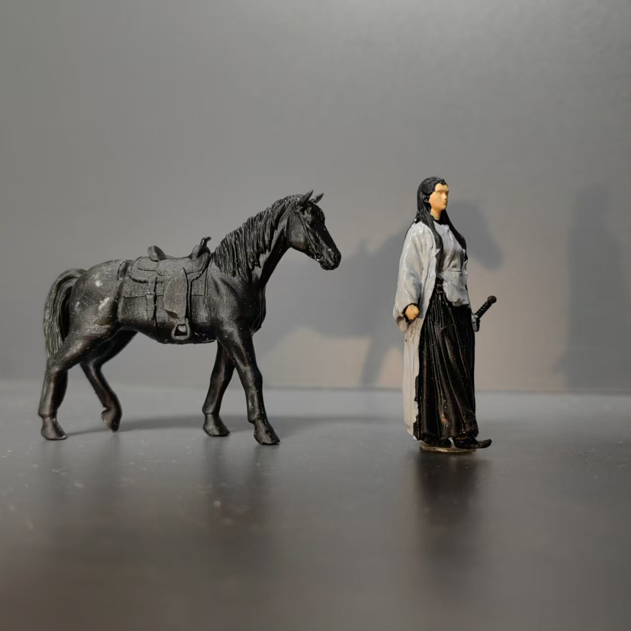 紫霞仙子至尊宝鱼缸造模型摆件手办人物大话西游微景观沉底盘丝洞